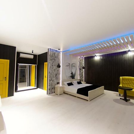 بيزوندا Captain Black Hotel المظهر الخارجي الصورة
