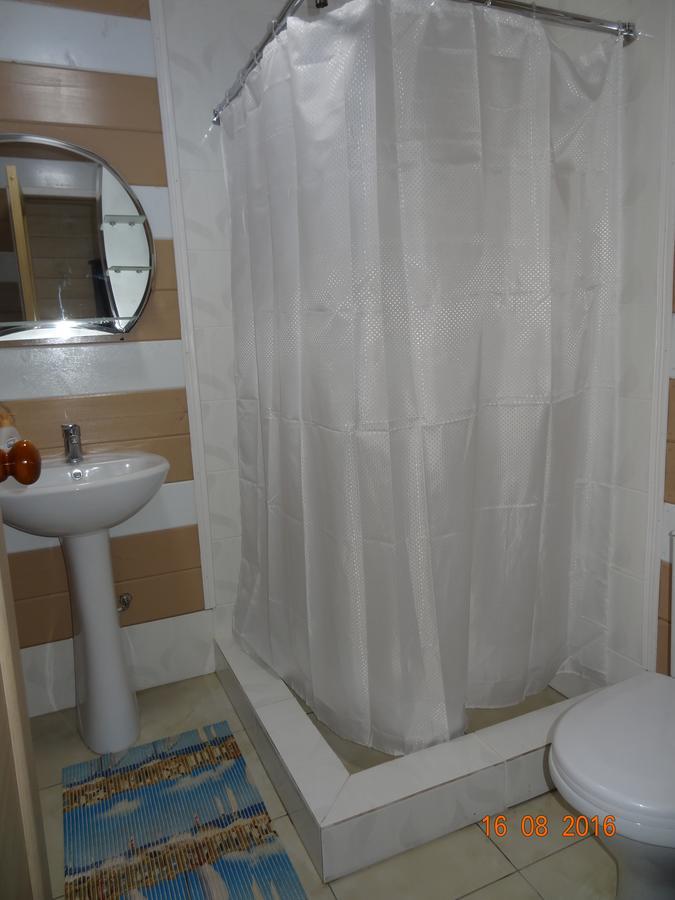 بيزوندا Captain Black Hotel المظهر الخارجي الصورة