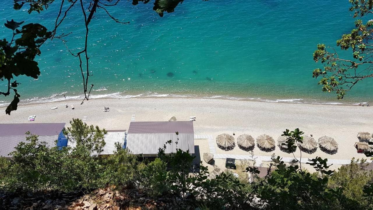 بيزوندا Captain Black Hotel المظهر الخارجي الصورة