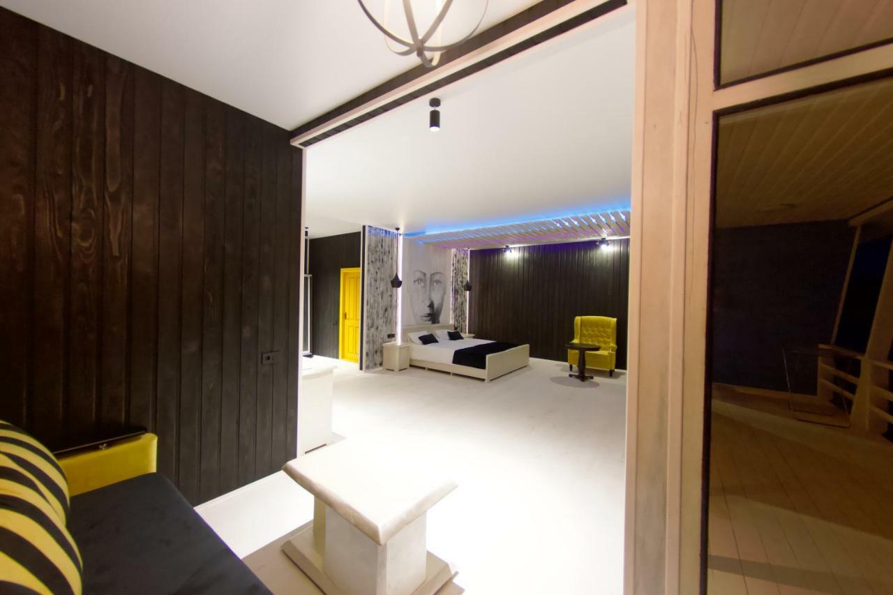 بيزوندا Captain Black Hotel المظهر الخارجي الصورة