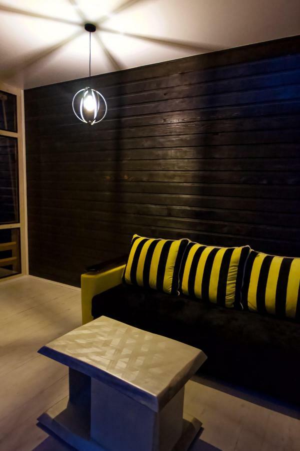 بيزوندا Captain Black Hotel المظهر الخارجي الصورة