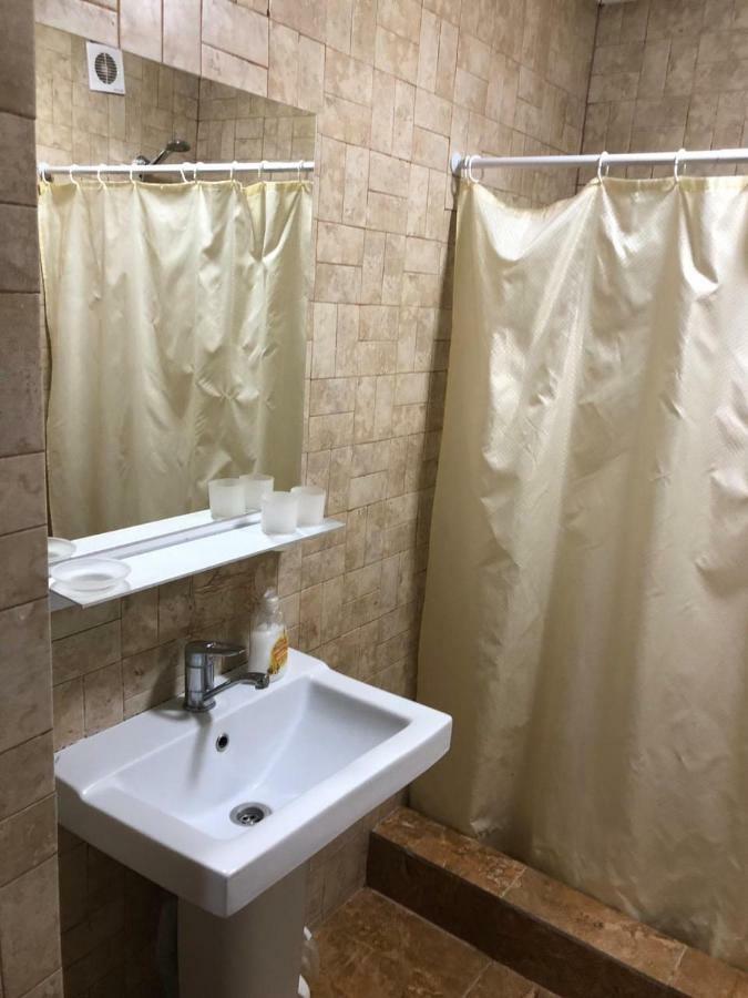 بيزوندا Captain Black Hotel المظهر الخارجي الصورة